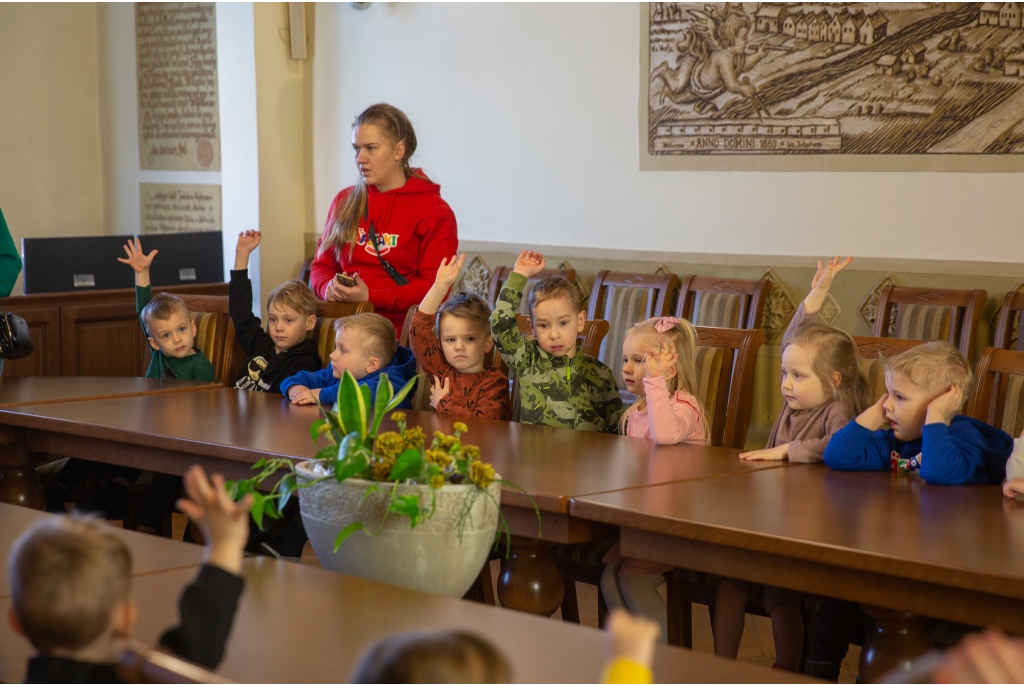 Mapeciaki odwiedziły Ratusz