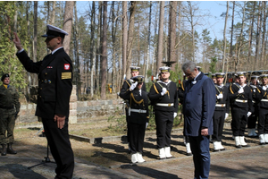 Uroczystość patriotyczna w Piaśnicy