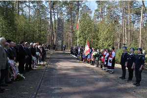 Uroczystość patriotyczna w Piaśnicy