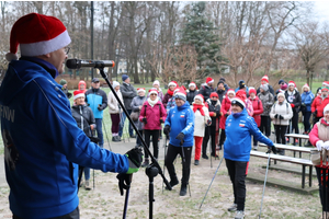 Mikołajkowy Marsz Nordic Walking