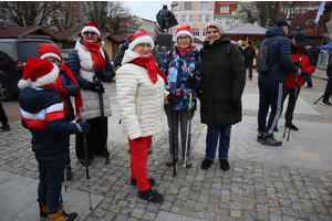 Mikołajkowy Marsz Nordic Walking