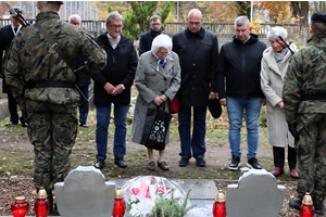 Hołd i pamięć o poległych patriotach i żołnierzach