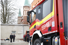 Przekazanie i włączenie do służby nowego wozu ratowniczo-gaśniczego OSP Wejherowo
