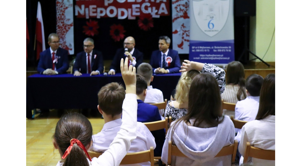 „Polska Niepodległa” czyli debata w Szkole Podstawowej nr 6