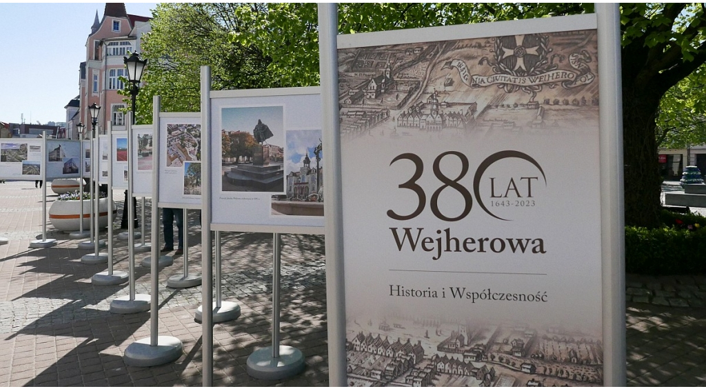 Wystawa „380 lat Wejherowa. Historia i współczesność”