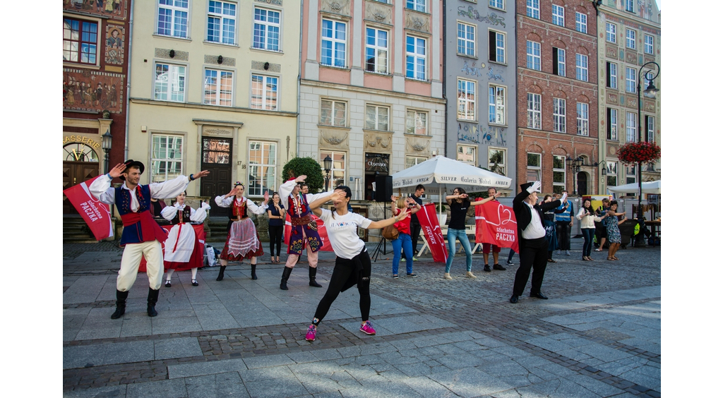 Dołącz do “Szlachetnej Paczki” lub “Akademii Przyszłości” 