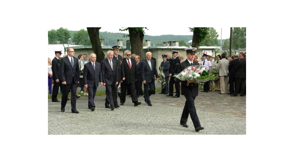 W hołdzie ofiarom II wojny światowej