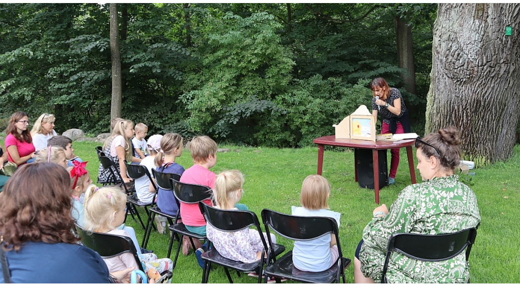 Teatrzyk Kamishibai w Parku Majkowskiego 