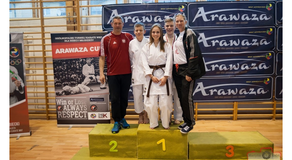 Dobra Passa zawodników z Stowarzyszenia Sportów Walki Shotokan 