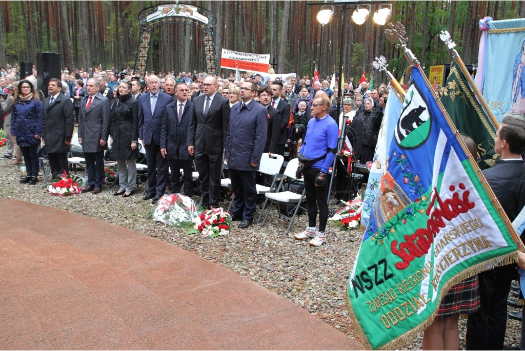 Hołd ofiarom zbrodni piaśnickiej