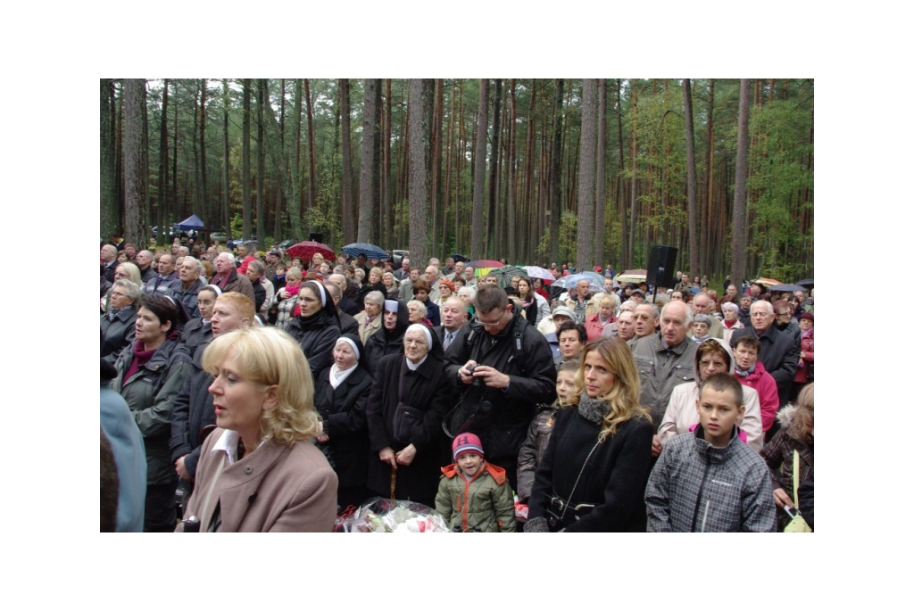 Uroczystość w lesie piaśnickim - 07.10.2012