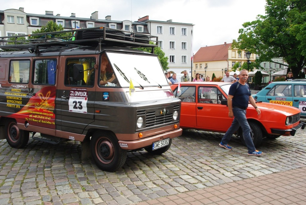 Złombol 2013 wystartował - 09.08.2013