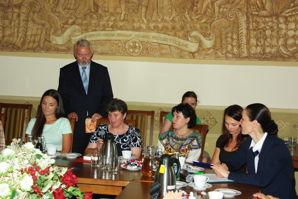 Finał XVI Konkursu na najładniej ukwiecony i zazieleniony balkon, okno lub ogród - 01.08.2013