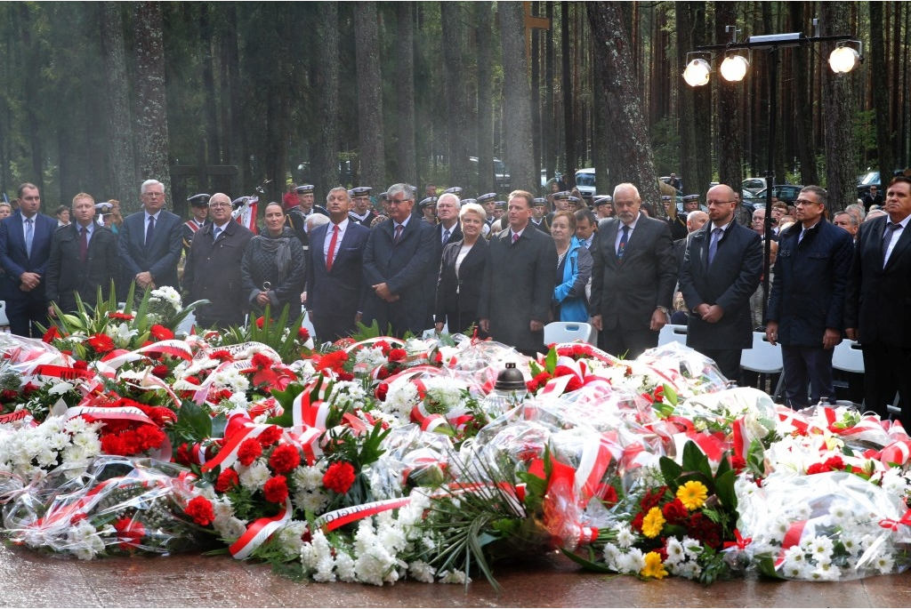 Hołd ofiarom zbrodni piaśnickiej