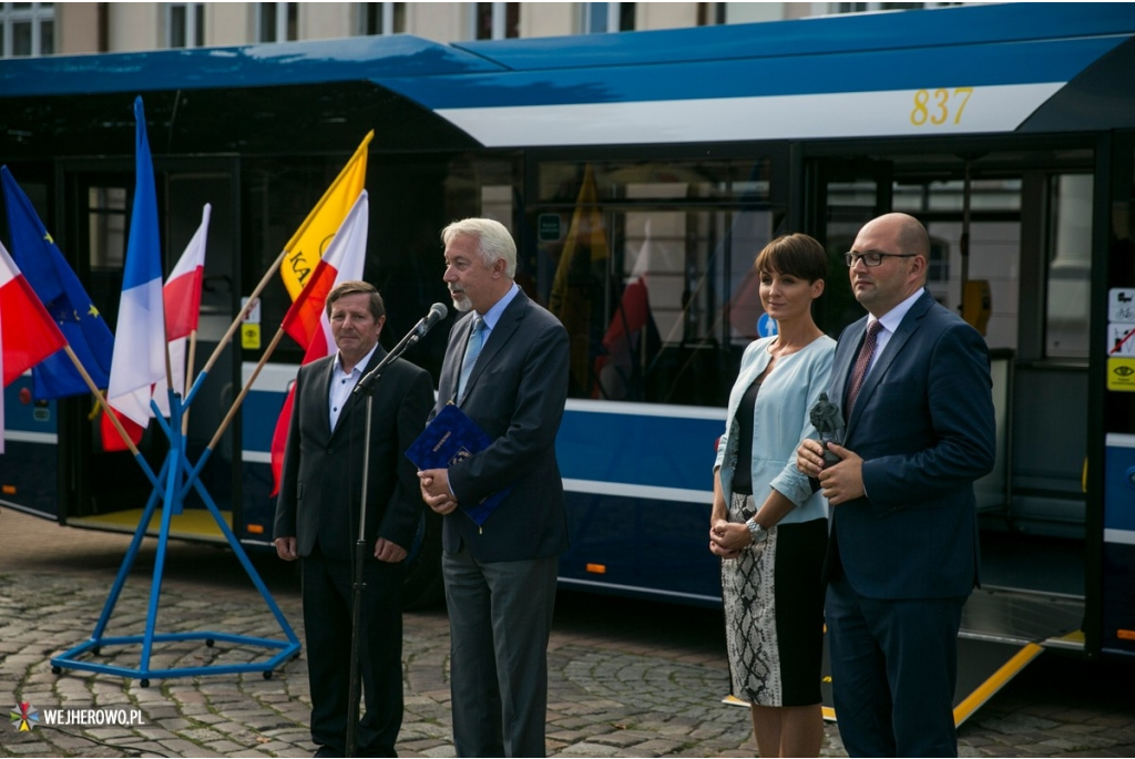 Nowy autobus MZK