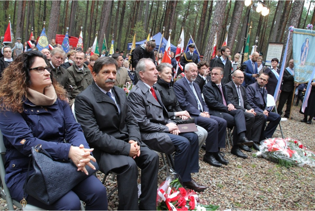 Hołd ofiarom zbrodni piaśnickiej