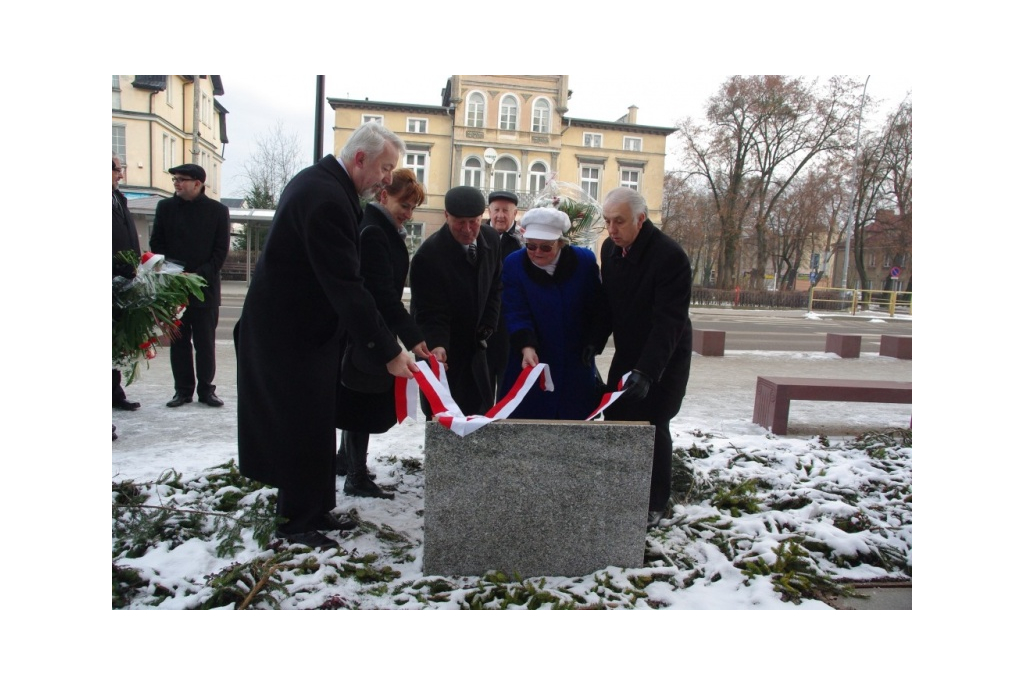 Odsłonięcie tablicy upamiętaniającej związki Wejherowa z morzem - 10.02.2013