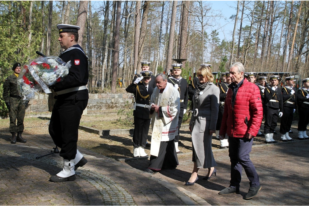 Uroczystość patriotyczna w Piaśnicy