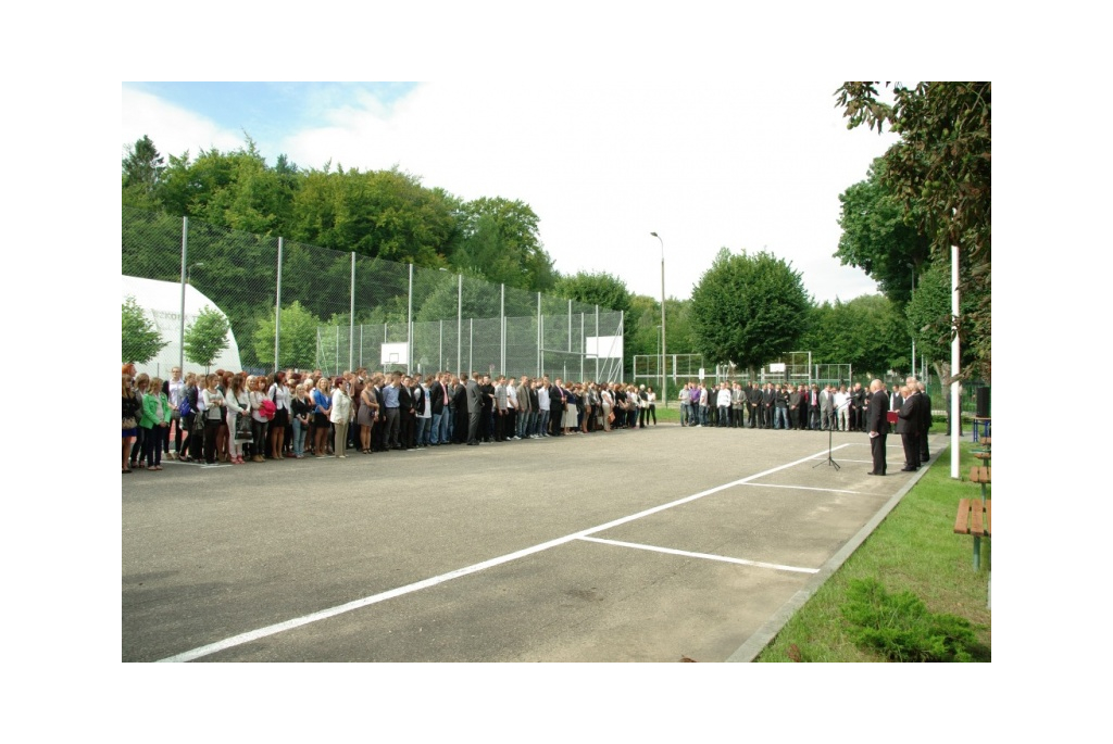 Pierwszy dzwonek w Niepublicznej Szkole Rzemiosł - 03.09.2012