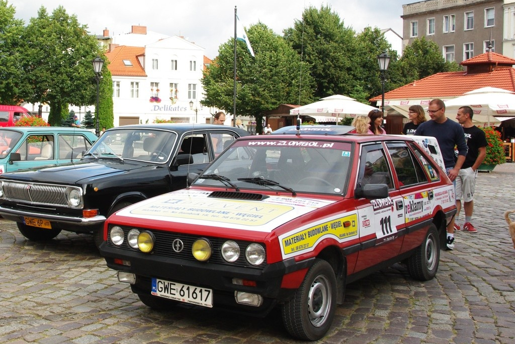 Złombol 2013 wystartował - 09.08.2013