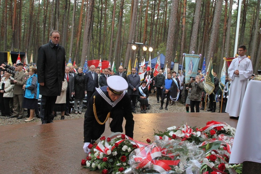 Hołd ofiarom zbrodni piaśnickiej