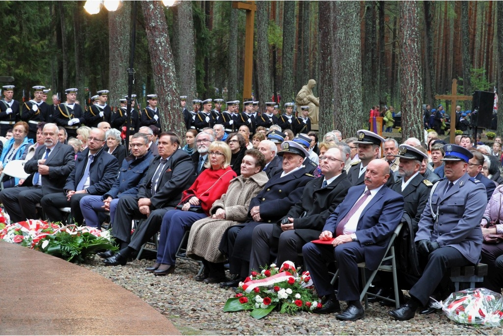 Hołd ofiarom zbrodni piaśnickiej