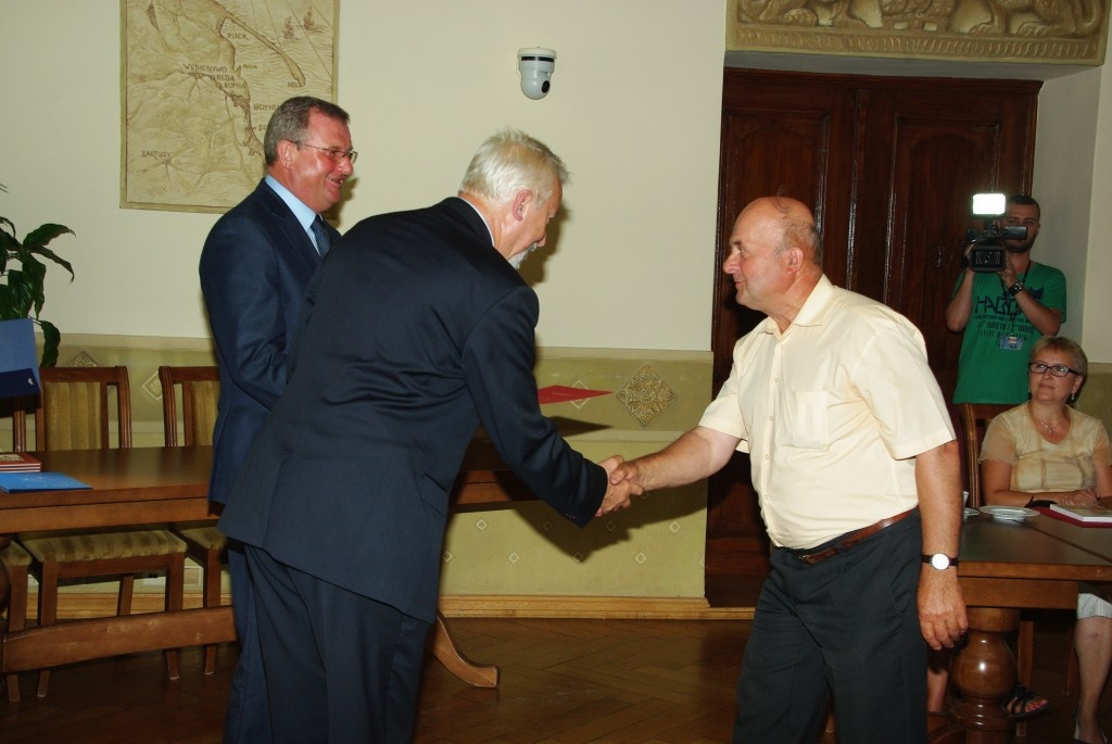 Finał XVI Konkursu na najładniej ukwiecony i zazieleniony balkon, okno lub ogród - 01.08.2013