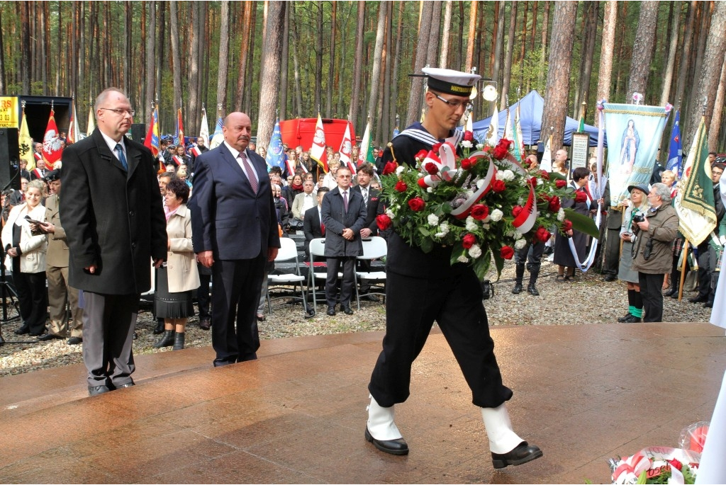 Hołd ofiarom zbrodni piaśnickiej