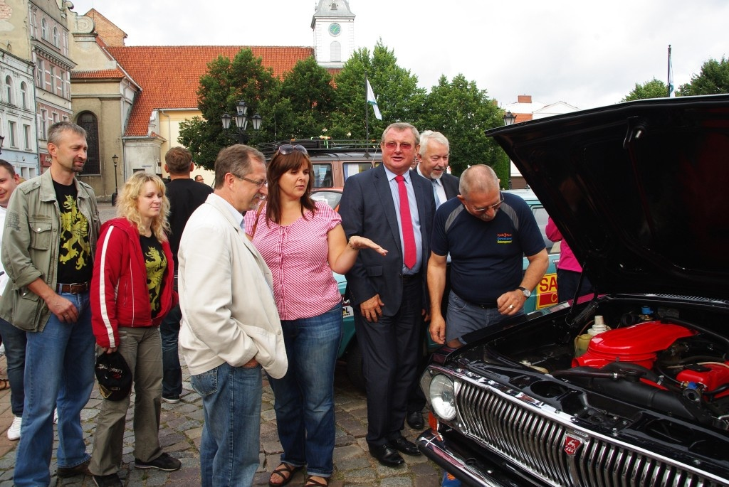 Złombol 2013 wystartował - 09.08.2013