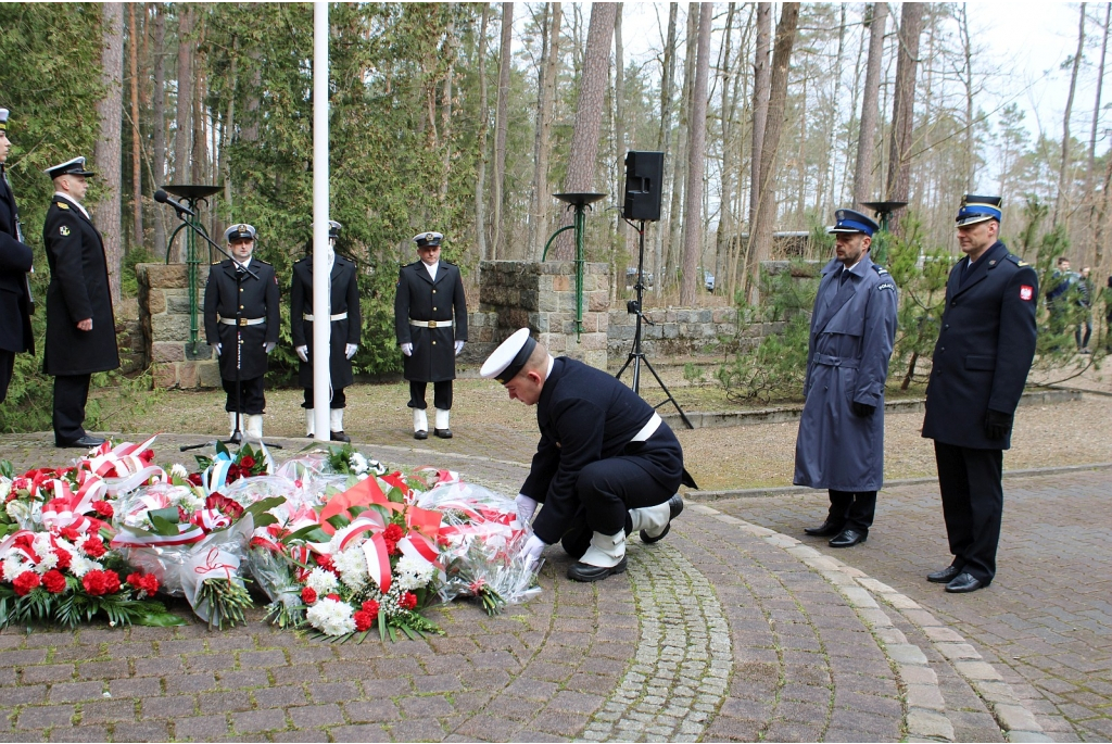 Uroczystość przy Pomniku Piaśnickim