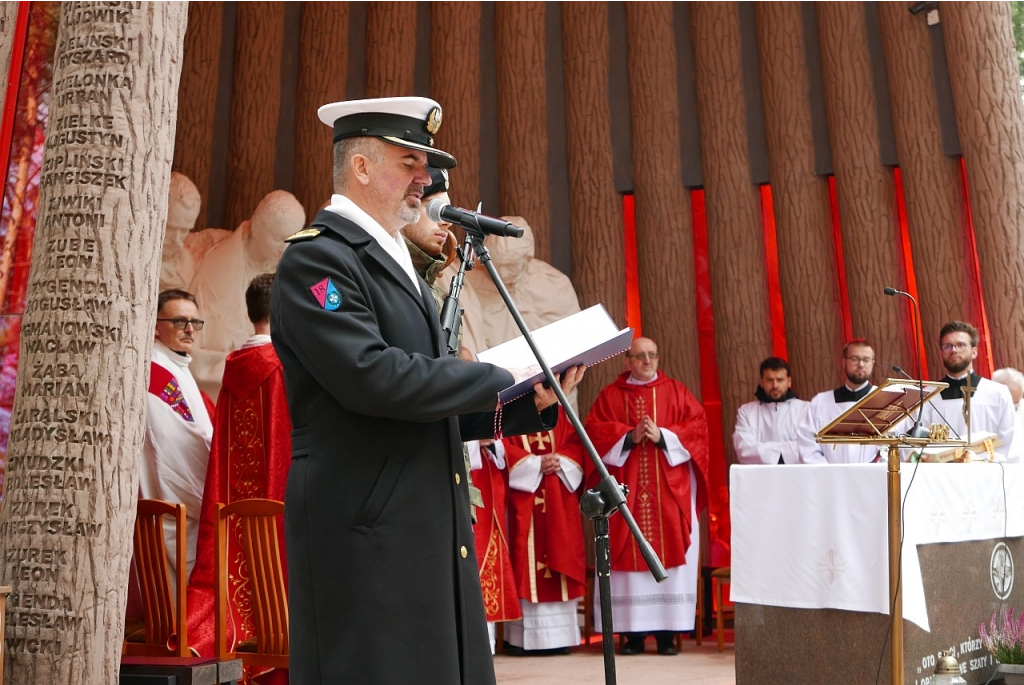 Upamięnienie ofiar zbrodni piaśnickiej