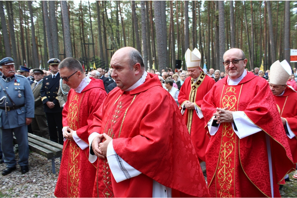 Doroczna uroczystość przy Kaplicy Piaśnickiej