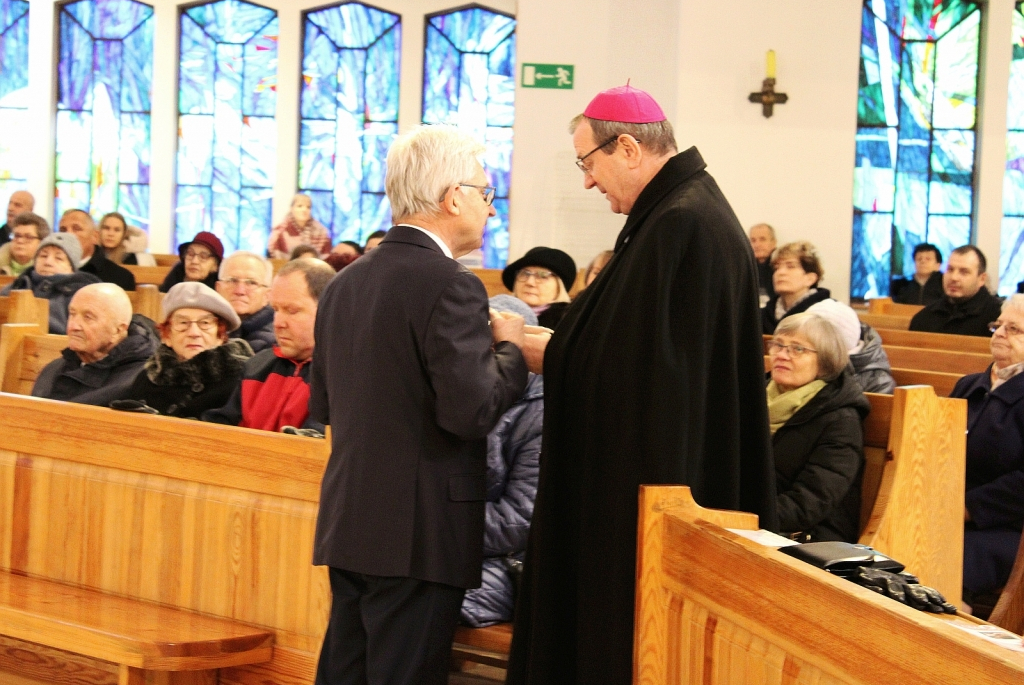 Medal Róży dla Parafii pw. NMP Królowej Polski