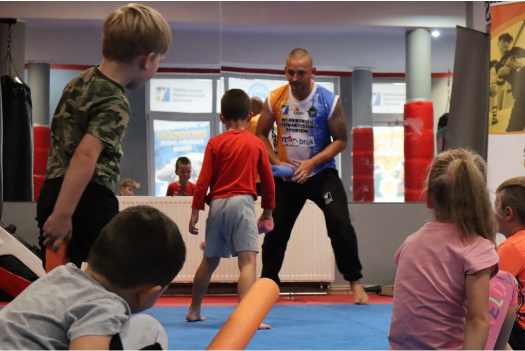 Koniec wakacyjnej przygody z kickboxingiem