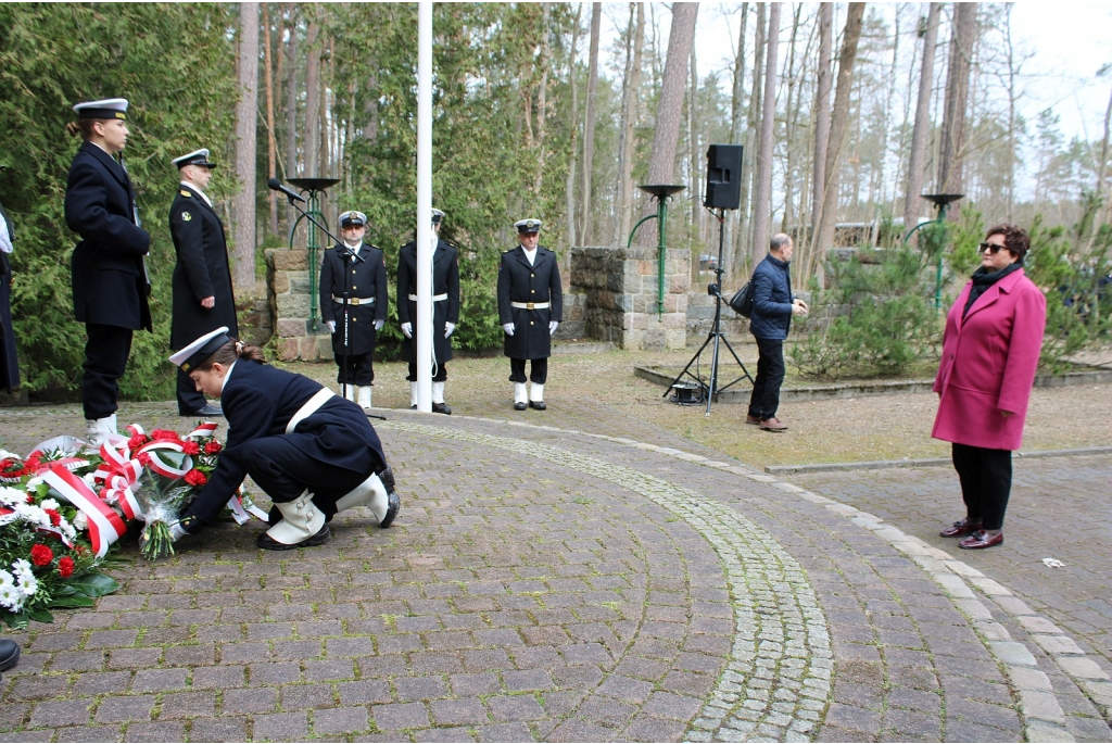 Uroczystość przy Pomniku Piaśnickim