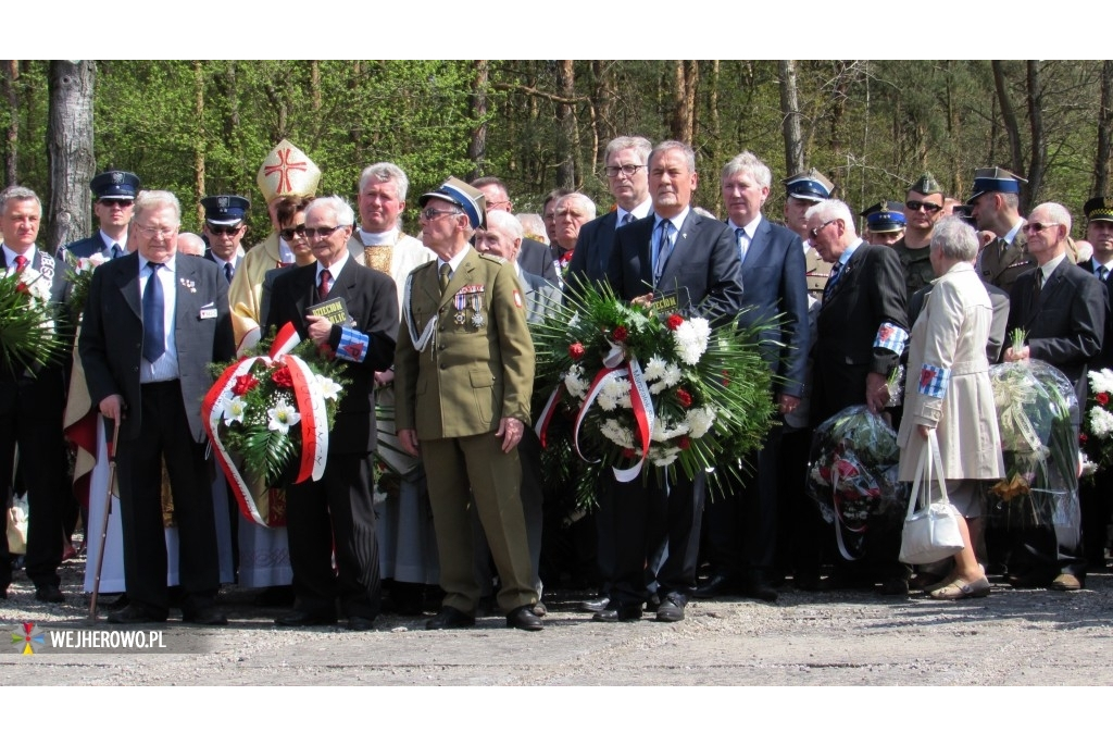 Wejherowscy kombatanci na obchodach 70. rocznicy wyzwolenia obozu w Potulicach  - 25.04.2015