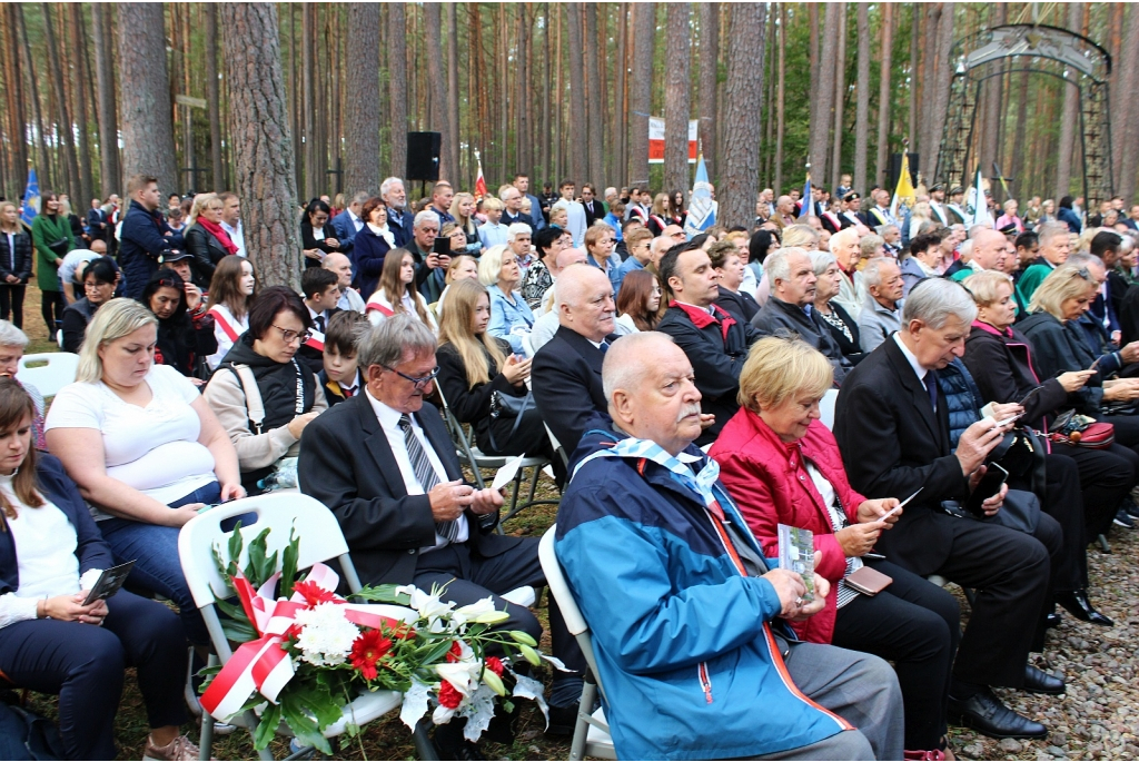 Doroczna uroczystość przy Kaplicy Piaśnickiej