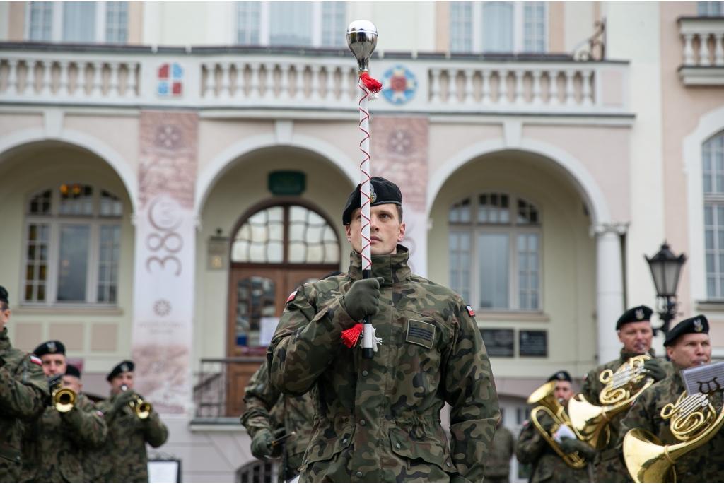 Uroczyste ślubowanie żołnierzy na Placu Jakuba Wejhera