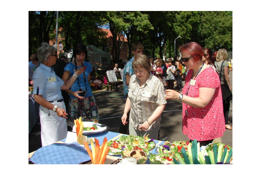 Szkolny Pikinik Naukowy w OSW nr 2 dla Niesłyszących - 28.05.2012