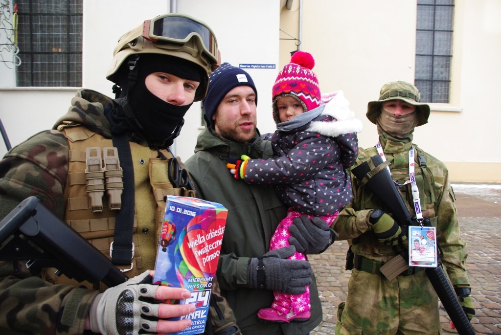 WOŚP na ulicach Wejherowa - 10.01.2016