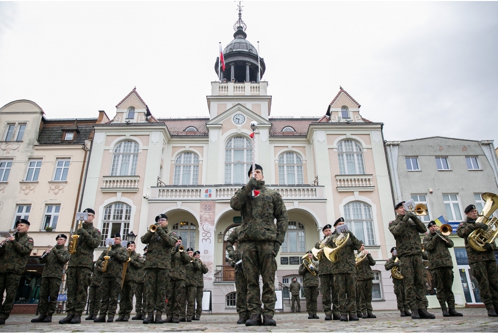 Uroczyste ślubowanie żołnierzy na Placu Jakuba Wejhera