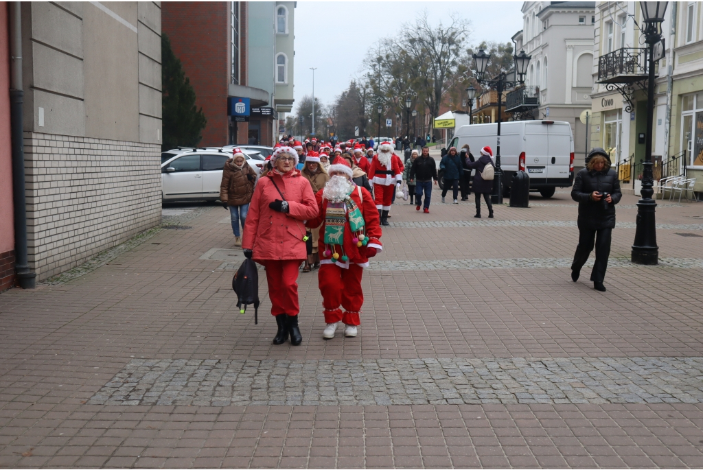 Mikołajkowy przemarsz WUTW