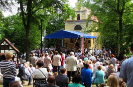 Tłumy pielgrzymów w Wejherowie  