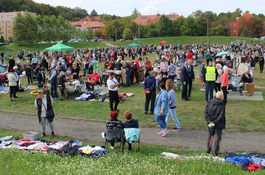 Tłumnie i wesoło na Pchlim Targu w Wejherowie