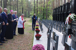 Pielęgnowanie pamięci o ofiarach zbrodni piaśnickiej