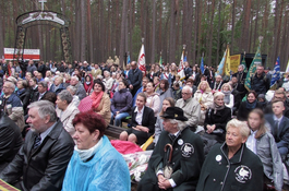 Hołd ofiarom zbrodni piaśnickiej