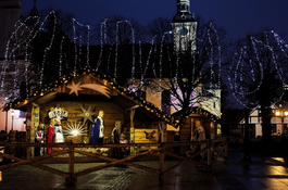 Szopka Bożonarodzeniowa już zdobi rynek 