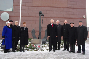 Odsłonięcie tablicy upamiętaniającej związki Wejherowa z morzem - 10.02.2013