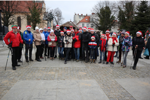 Mikołajkowy Marsz Nordic Walking