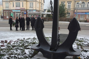 Odsłonięcie tablicy upamiętaniającej związki Wejherowa z morzem - 10.02.2013